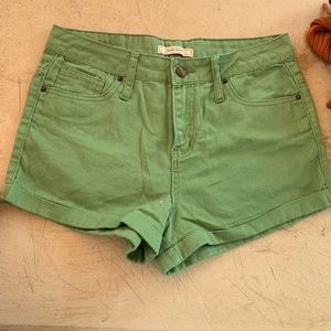 Highwaisted shorts